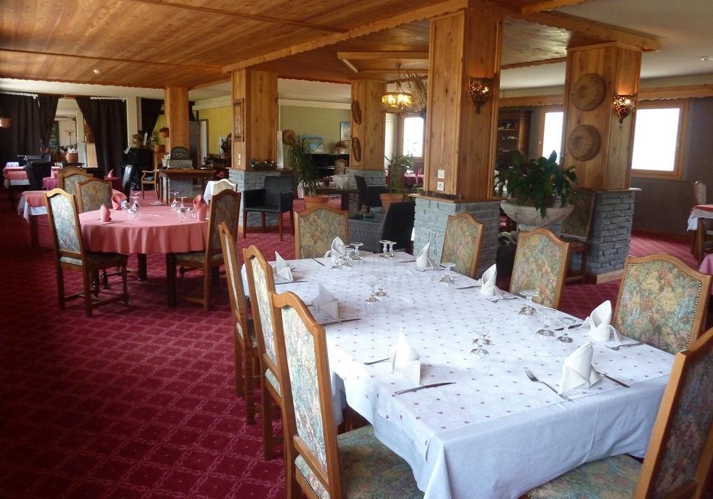 Hôtel Le Malamot Lanslebourg-Mont-Cenis Exterior foto